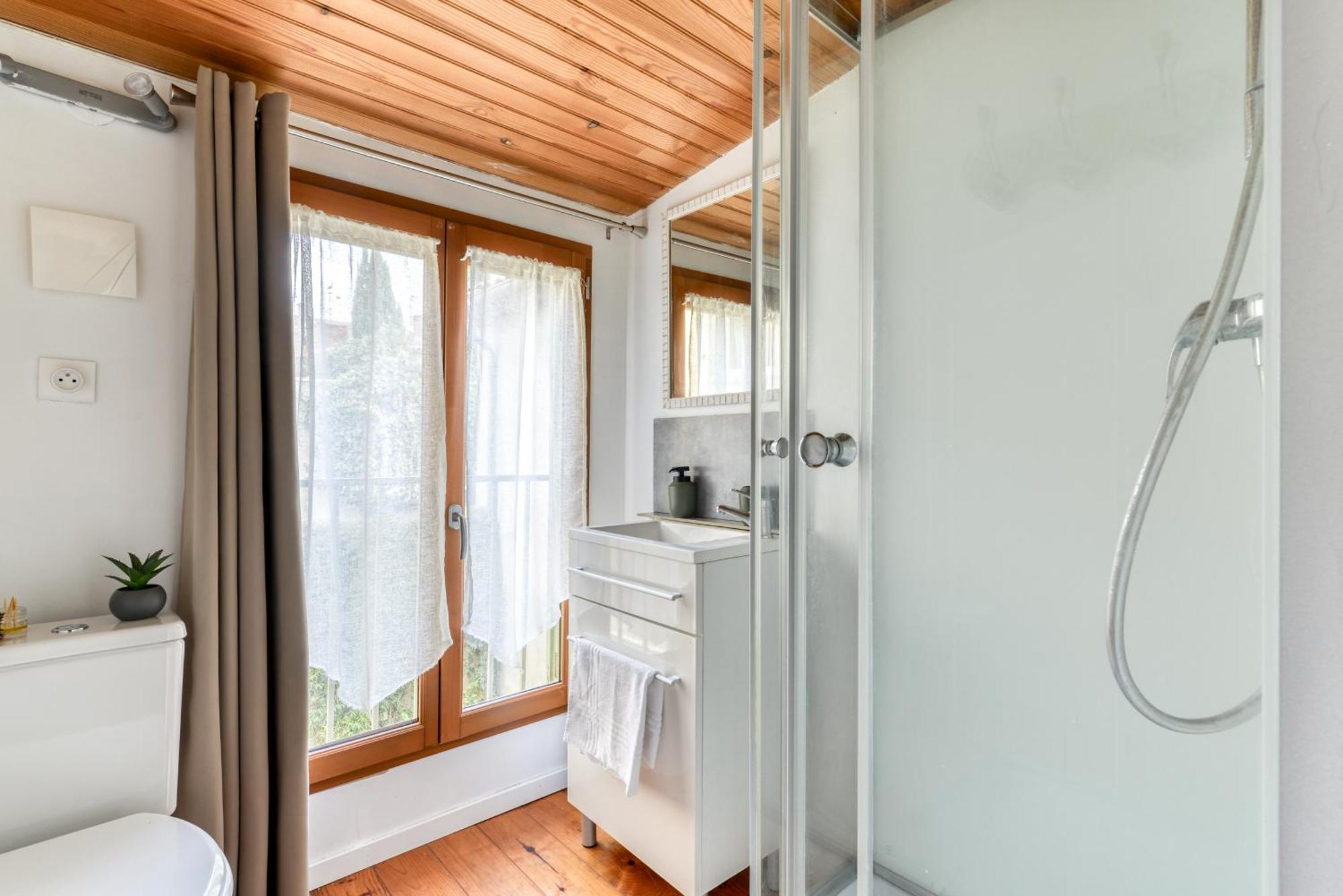 Le Patio De La Bastide Avec Terrasse & Netflix - Quartier Paisible
